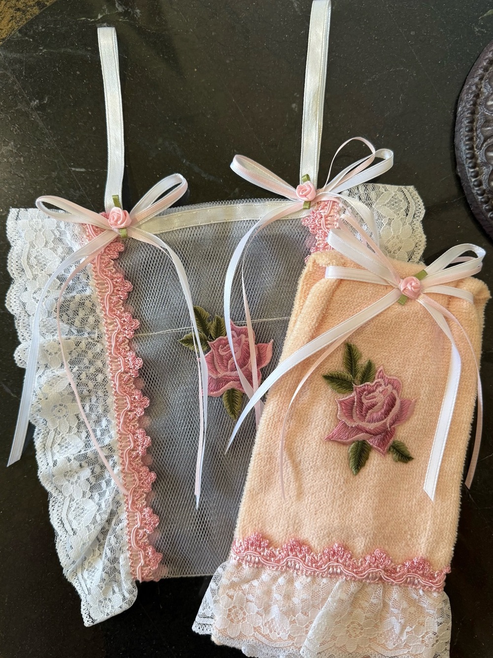 🌹Hand Crafted Pink & Cream Lace Hand Towel & Spare Toilet Paper Holder Sachet 🌹